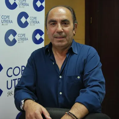 - Toros y punto