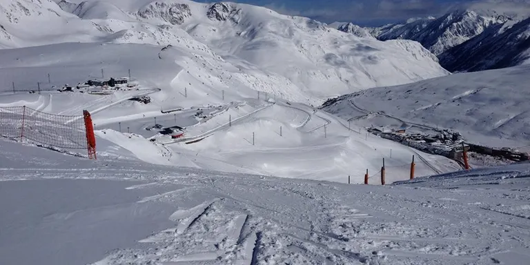 El Govern d'Andorra visita establiments del Pas de la Casa per garantir l'ús de la llengua oficial