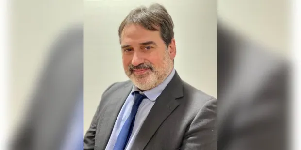 El neurocirurgià i músic calderí Andreu Gabarrós impulsa un disc dedicat a alguns pacients seus i gravat amb ells