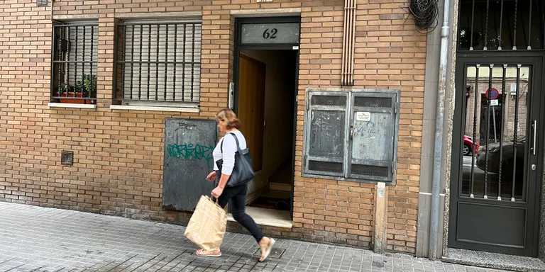 Els Mossos detenen 25 persones en l'operatiu contra el grup radical Casuals, vinculat al Futbol Club Barcelona