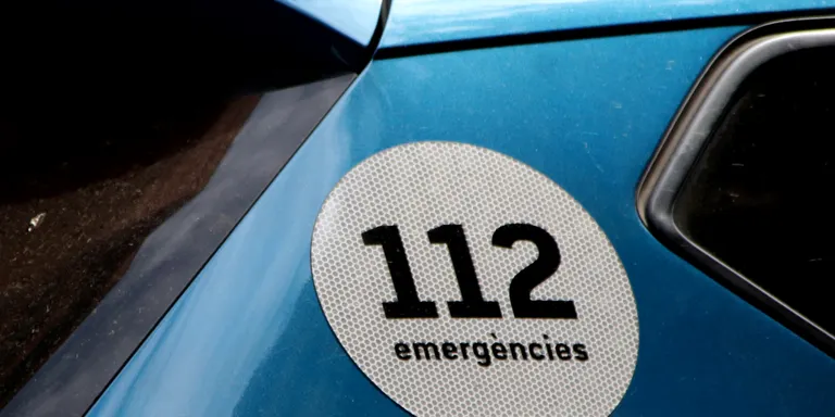 Quatre detinguts en un aparcament de Sabadell enxampats amb una furgoneta que contenia dues armes de foc a l'interior