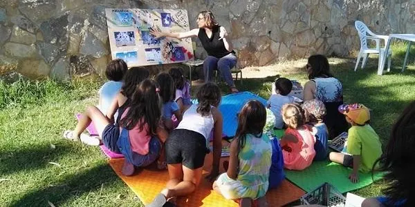 Aquest dijous, sessió de contacontes sobre la neteja de les platges a la Bibliomar