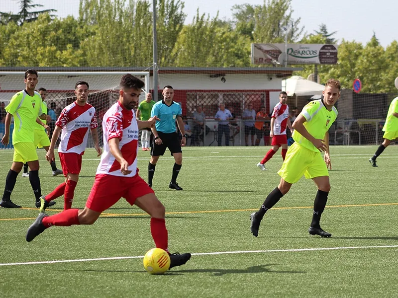 La pilota va ser més d'un Mollet que va acabar golejant els nostres