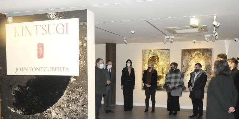 L'artista català Joan Fontcuberta exposa 'Kintsugi' al Museu Fàbrica Reig de Sant Julià de Lòria