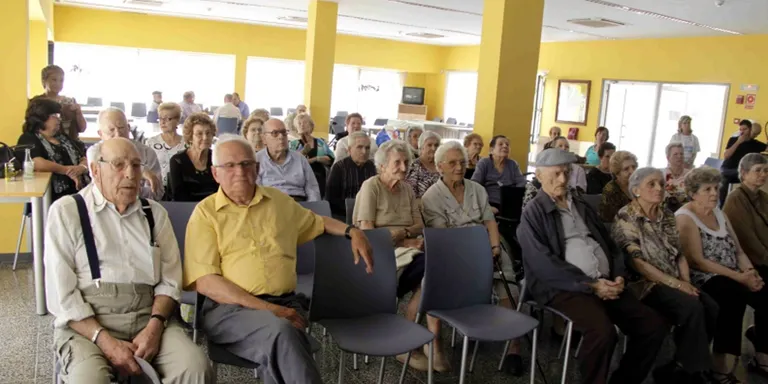 Els Mossos alerten sobre les estafes a la gent gran