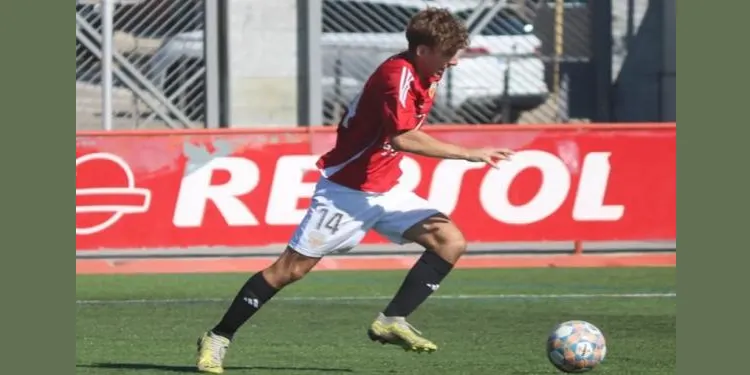 El torrenc Roger Ciuró debuta amb el Nàstic