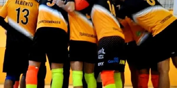 El CV Torredembarra derrota el FC Barcelona B en un partit dels que fan afició