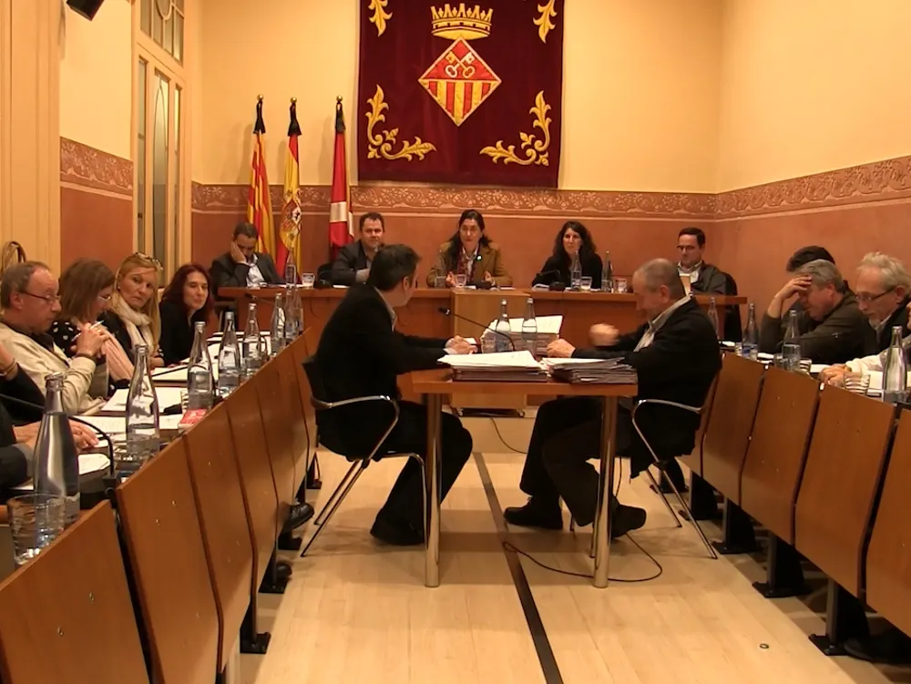 El ple avança cap a la universalització dels ajuts a l'IBI