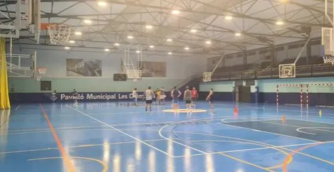 Els equips de bàsquet i futbol sala femení del CN Caldes comencen la lliga regular