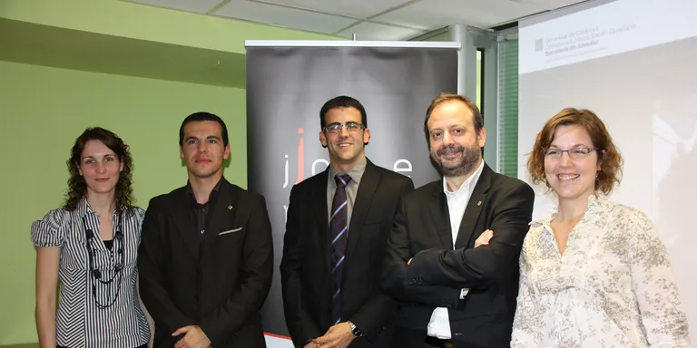 Joventut oferirà assessorament per internet en matèria d'ocupació juvenil