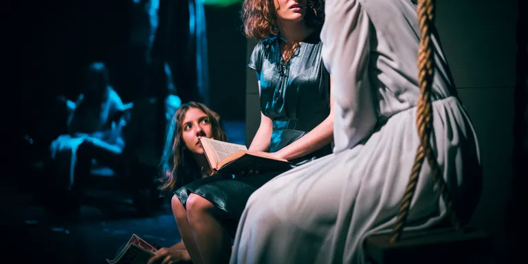 'El vol de l'home ocell' arriba al Teatre Gaudí de Barcelona