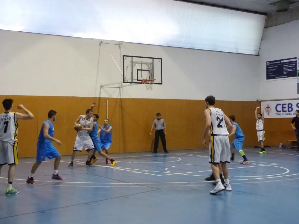 Gran diferència d'alçada entre un equip i altre