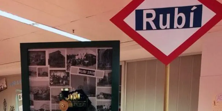 El Concurs de Punts de Llibre de la Biblioteca tracta sobre l'arribada del tren a Rubí