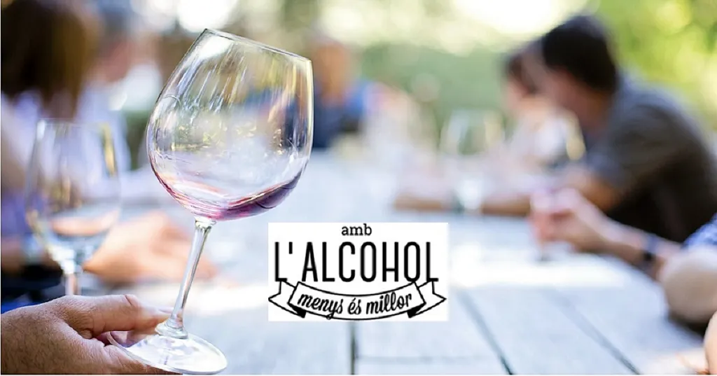 S'impulsa a Catalunya una campanya de sensibilització sobre el risc del consum d'alcohol