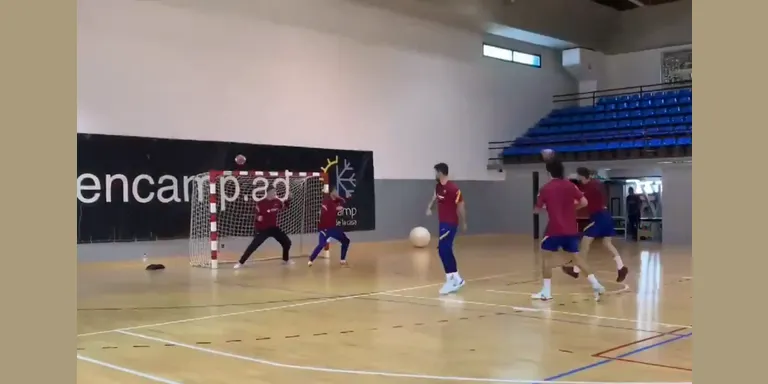 El Barça d'handbol prepara novament la temporada a Encamp