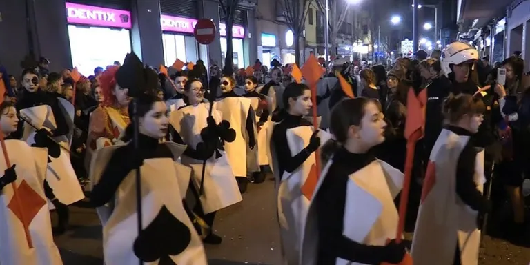 El Carnaval s'apodera dels carrers de Rubí