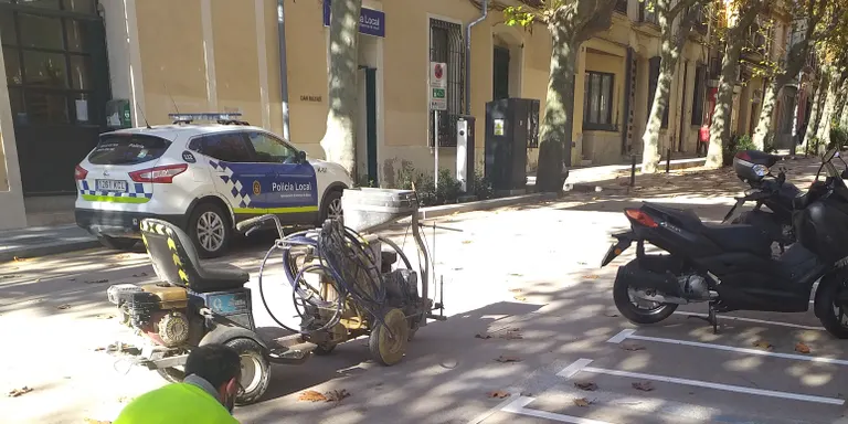 L’Ajuntament d’Arenys de Munt ha reforçat i modificat la pintura viaria d’algunes àrees del poble