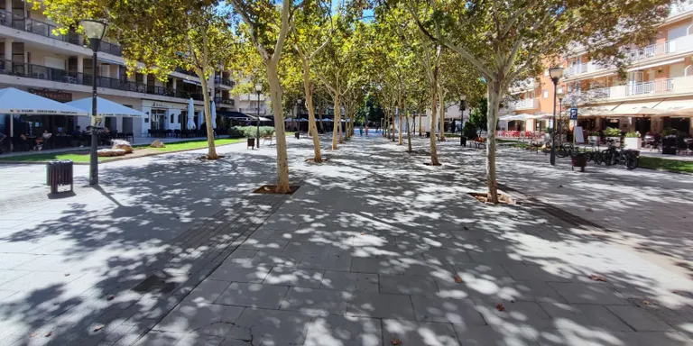La plaça Mossèn Batalla viurà aquest cap de setmana una Mostra de comerç, artesans i serveis