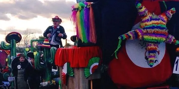 La reforma del Casal La Violeta obligarà a traslladar el Ball de Carnaval al Poliesportiu Municipal