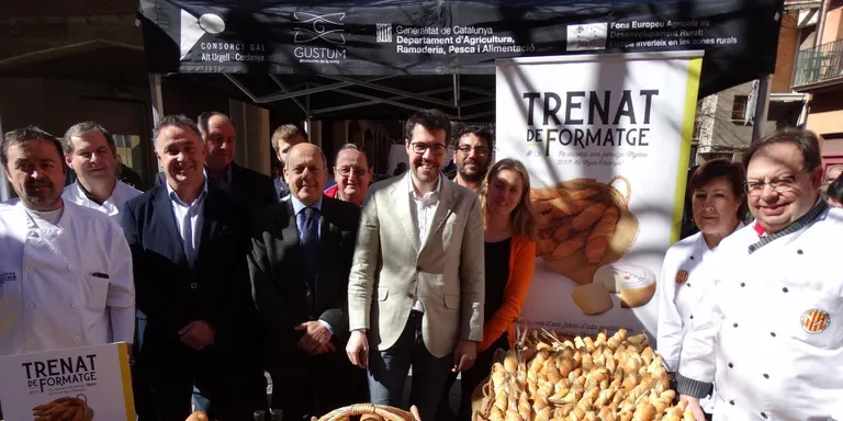 Èxit de la presentació del Trenat de Formatge a la Seu