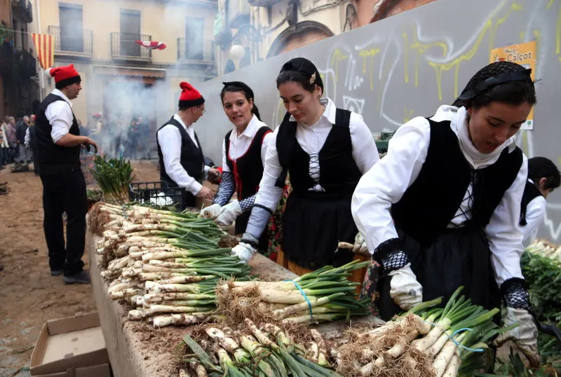 La 41a Gran Festa de la Calçotada lidera un cap de setmana intens de calçots