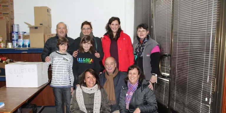 El Tió Solidari de l'Albert Vives recull 400 quilos de productes per al banc d'aliments de la Seu