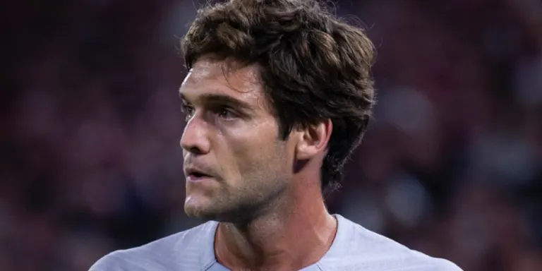 Marcos Alonso: s’estrena amb el Barça complint els 90 minuts
