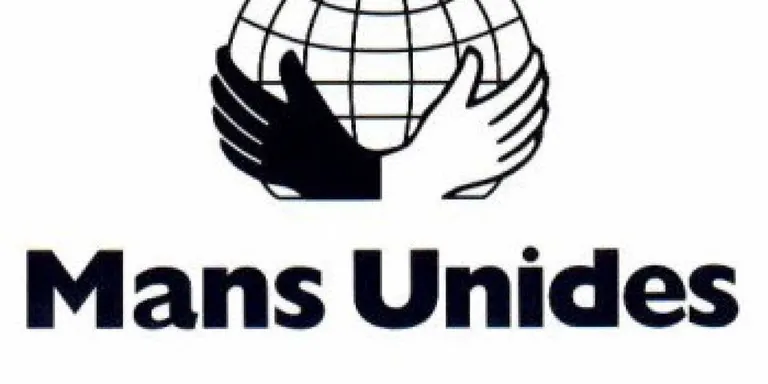Sopar solidari i vetllada a favor de Mans Unides