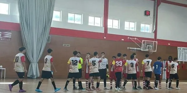 El Juvenil del CFS La Pobla de Montornès perd a la pista de la Presentació Reus (7-1)