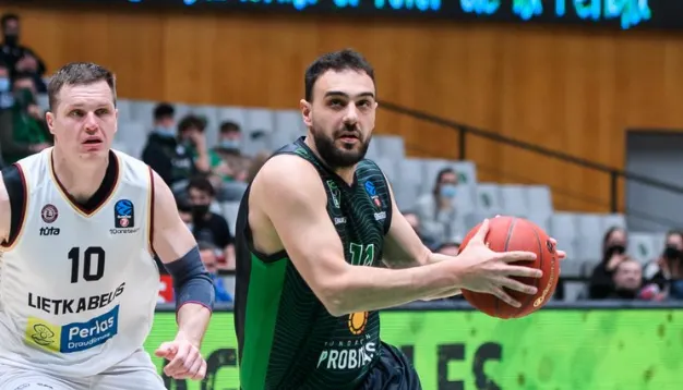La Penya vol assegurar la primera plaça de l’Eurocup