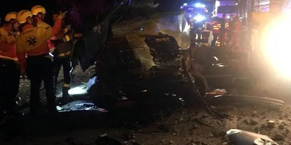 Mor una dona de 60 anys en una col·lisió a l’AP-7 a Altafulla quan un camió havia perdut la càrrega que transportava