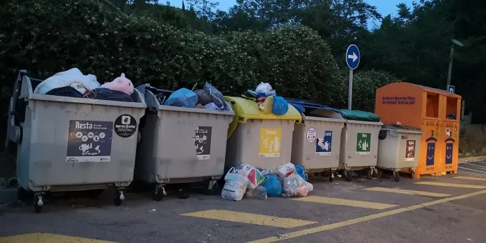 L’Ajuntament posarà una persona que es dedicarà a inspeccionar i multar a les persones que no facin bé la recollida selectiva