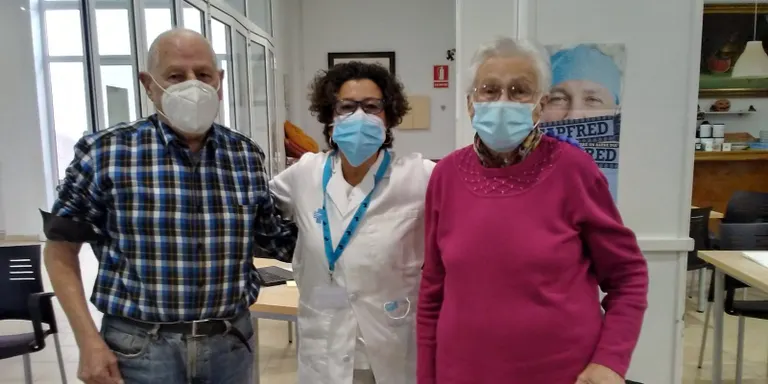 Grip i COVID-19: «Almenys d'una malaltia ja tenim la vacuna i és important protegir-nos»