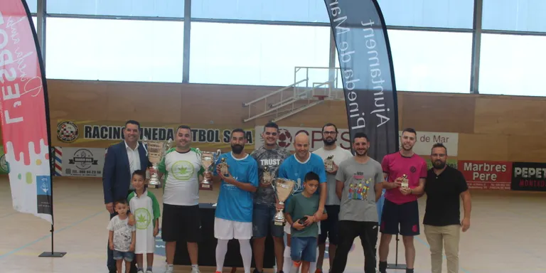 Entrega dels premis de la 31a Lliga Municipal de Futbol Sala de Pineda