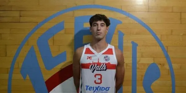 L’altafullenc Guillem Fàbregas seguirà una temporada més al CB Valls a Tercera FEB