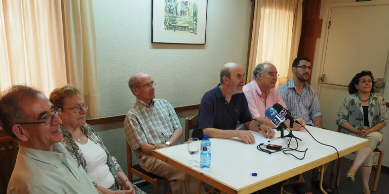 El Col.lectiu APiA, Pirineu Opinió es presenta a la Seu