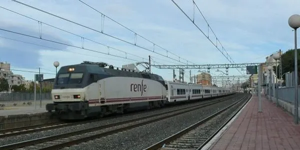 Mor una persona atropellada per un tren a l’estació de Torredembarra