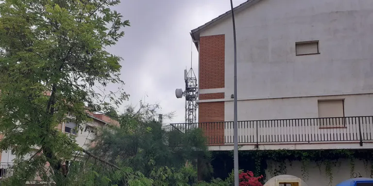 El temporal d'aquesta nit ha deixat petits desperfectes en diversos indrets de la ciutat