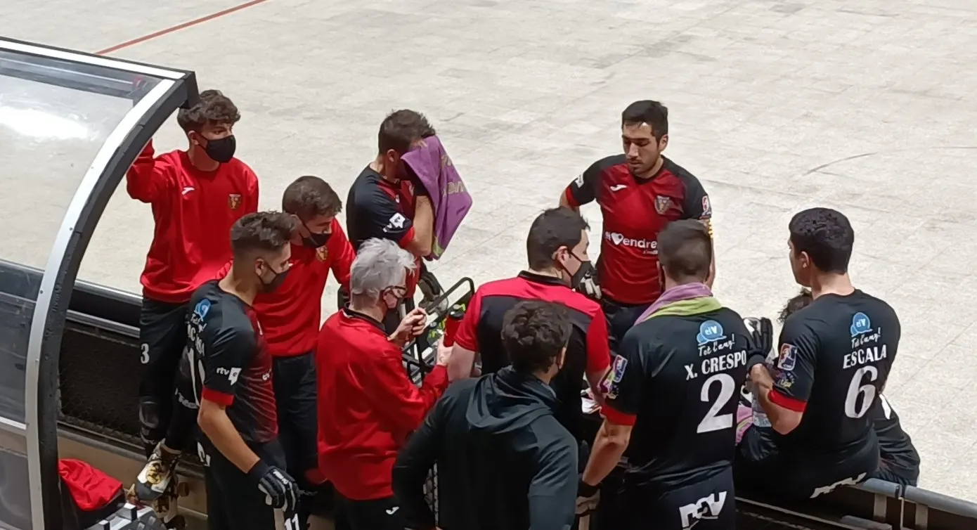El Reus Deportiu remunta el derbi contra el CE Vendrell (4-5)