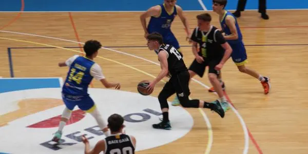 El Junior masculí del CB Altafulla – BBG cedeix la primera derrota del curs davant el CB Tarragona (55-46)