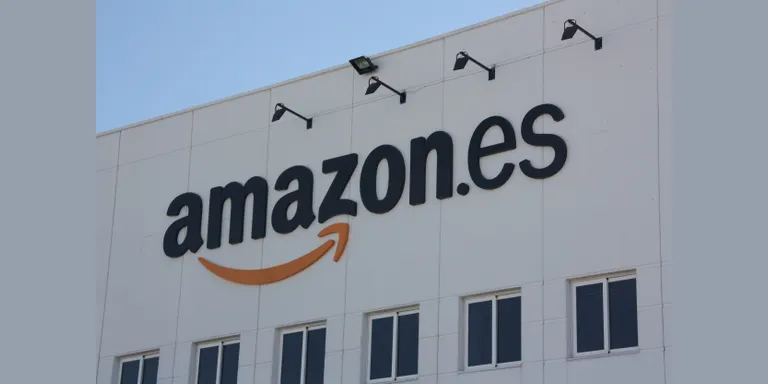 Amazon tancarà el centre logístic de Martorelles per traslladar l'activitat a Saragossa