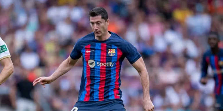 El Barça torna a la feina contra l'Elx amb moltes baixes (ds, 21h)
