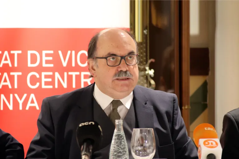 La UVic-UCC augmenta un 7% les matrícules aquest nou curs i per primer cop supera el llindar dels 11.000 estudiants