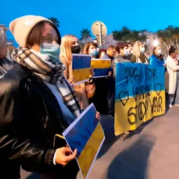Reportatge sobre la guerra Ucraïna-Rússia : "A 2.500 quilòmetres de Kiev" del 02/03/2022 - episode art