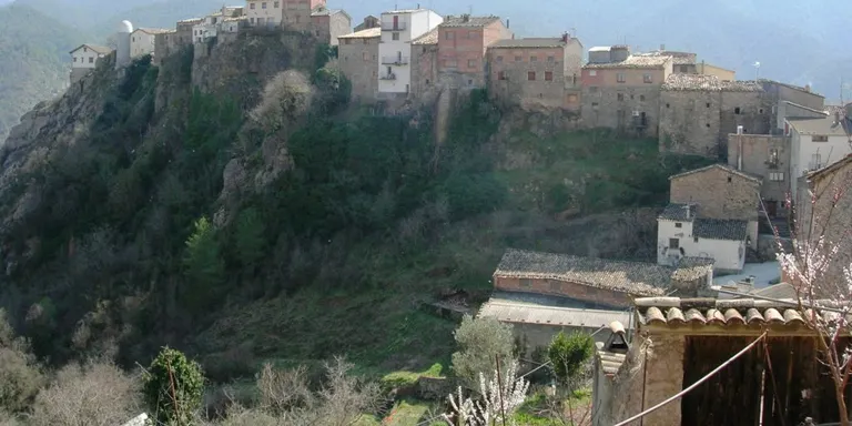 El PSC-Progrés de Coll de Nargó proposa una rampa per millorar l'accés al carrer Major