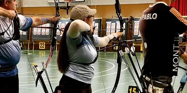 La vespellenca Maria Pitarch es proclama campiona de la Lliga Catalana de Tir amb Arc en Sala