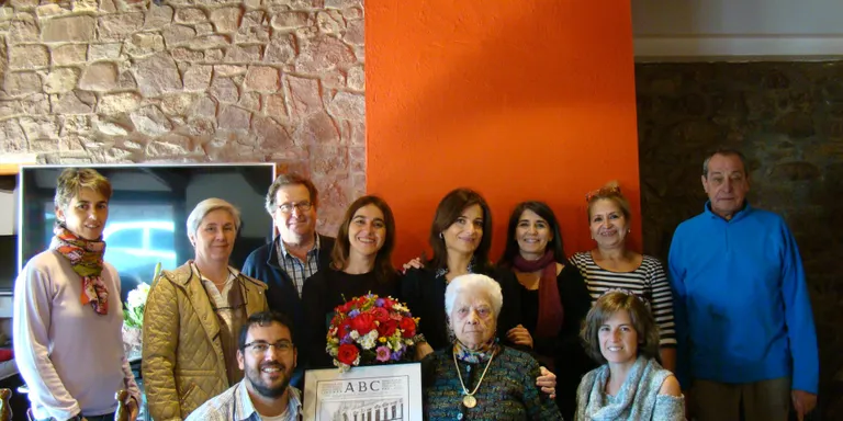 Teresa Bonany, veïna de Noves de Segre, fa 100 anys