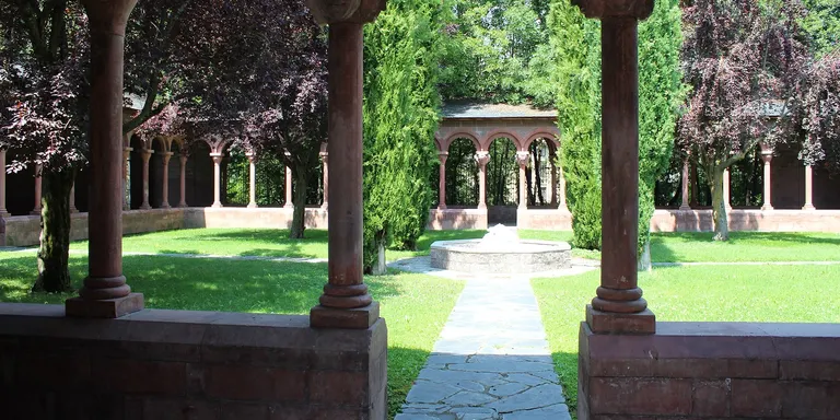 L'Ajuntament de la Seu mantindrà obert al públic el claustre del Parc del Valira