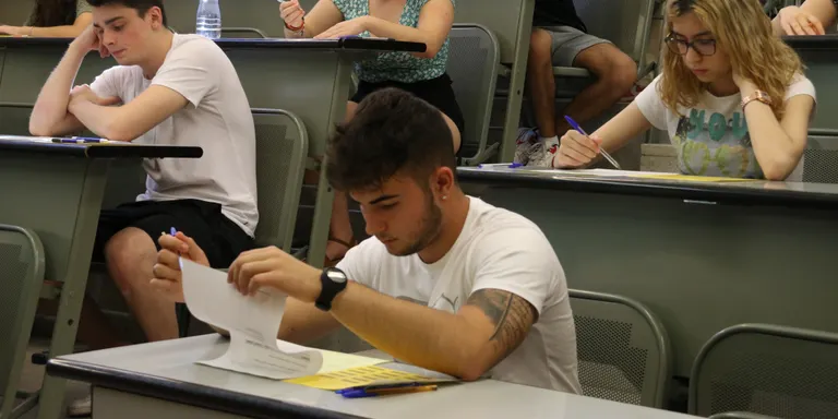 Un 97% dels estudiants van escollir el català en els enunciats de les PAU, per sobre de l'any passat