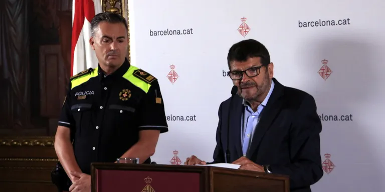 Fins a 747 sancions a Barcelona per consum d'alcohol a la via pública